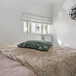 L'ecrin De J Grand T3 Lumineux Balcon 5min Gare Arenes Apartman Nîmes