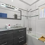 L'ecrin De J Grand T3 Lumineux Balcon 5min Gare Arenes Apartman